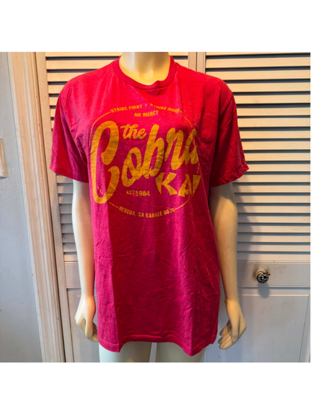 Men's Cobra Kai The Karate Kid Graphic T-Shirt Size L Red Yellow